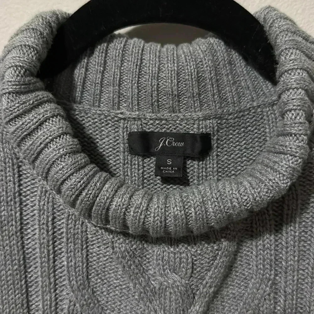 J.Crew | knit sweater in 100% cotton, dark grey. Small. EUC. - Picture 2 of 10